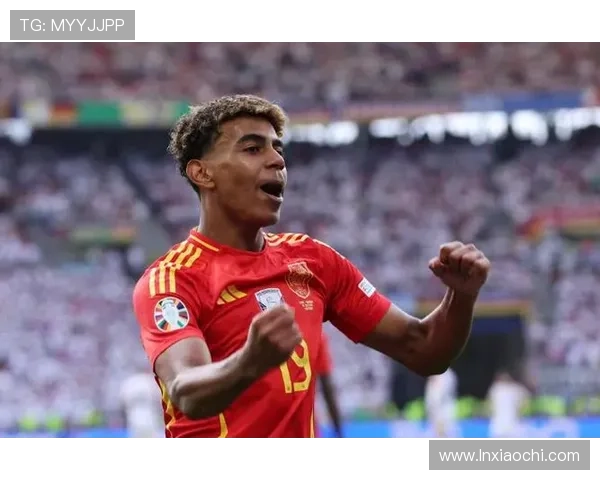 欧洲杯新星亚马尔状态回暖，展现惊人天赋助力球队争夺冠军