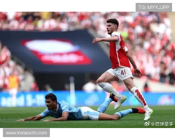 英超争冠白热化，豪门球队角逐激烈表现值得关注