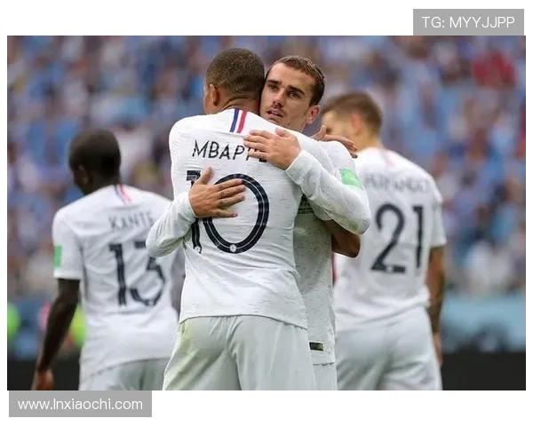 格列兹曼 vs 姆巴佩:体系角色与终结效率的核心差异在哪里? 格列兹曼 vs 姆巴佩:体系角色与终结效率的核心差异在哪里?