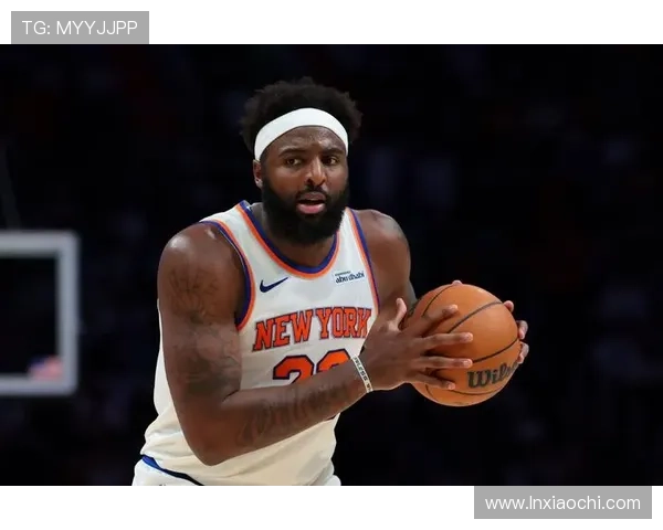 米切尔·罗宾逊挡拆后滚配合布伦森提升篮下终结